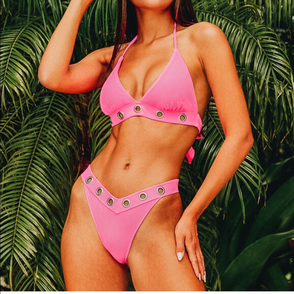 BNWT Hot Pink Bikini size M